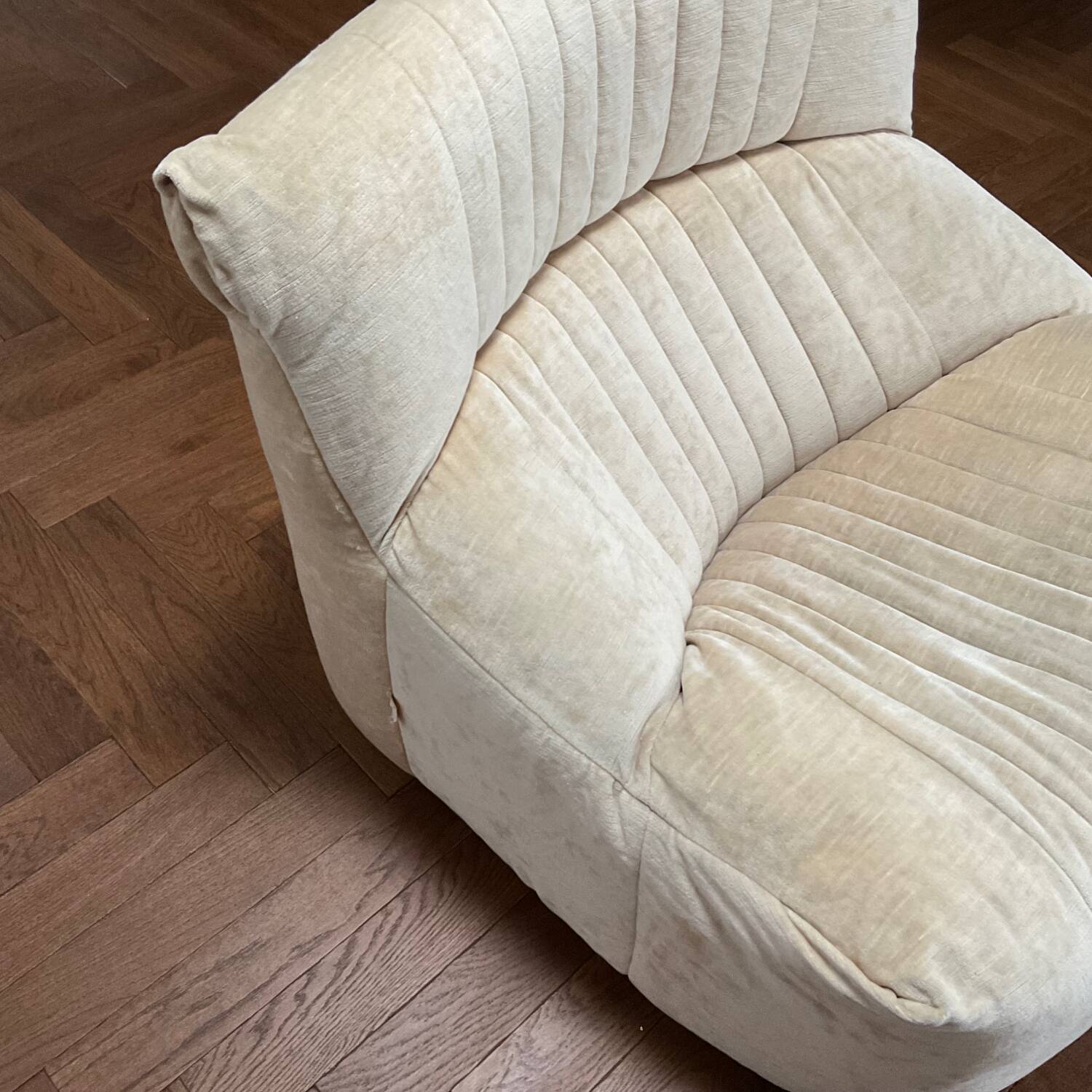 Chauffeuse Aralia Ligne Roset vintage années 70