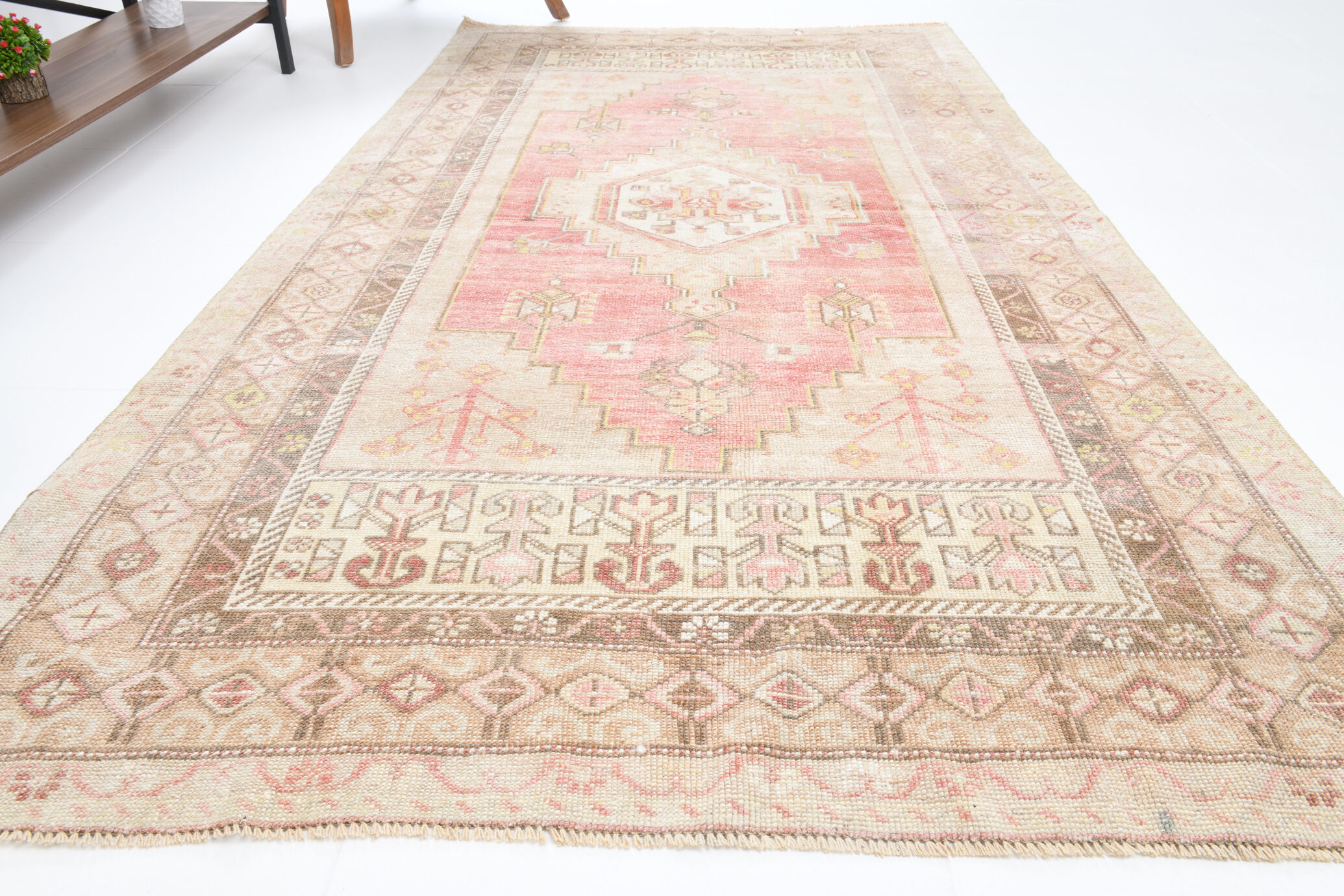 Handmade rug 231x126cm