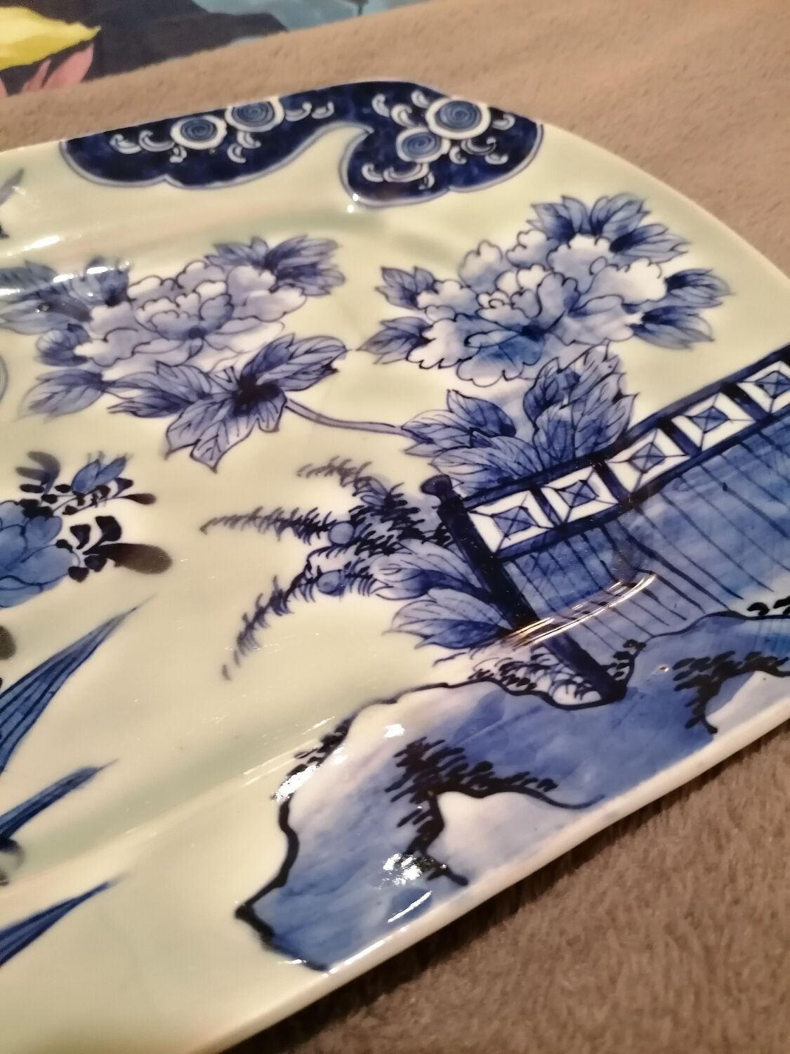 Rectangular dish 19th century Celadon green background Imari Japan