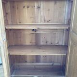 Wardrobe 2 doors old
