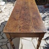Farm table