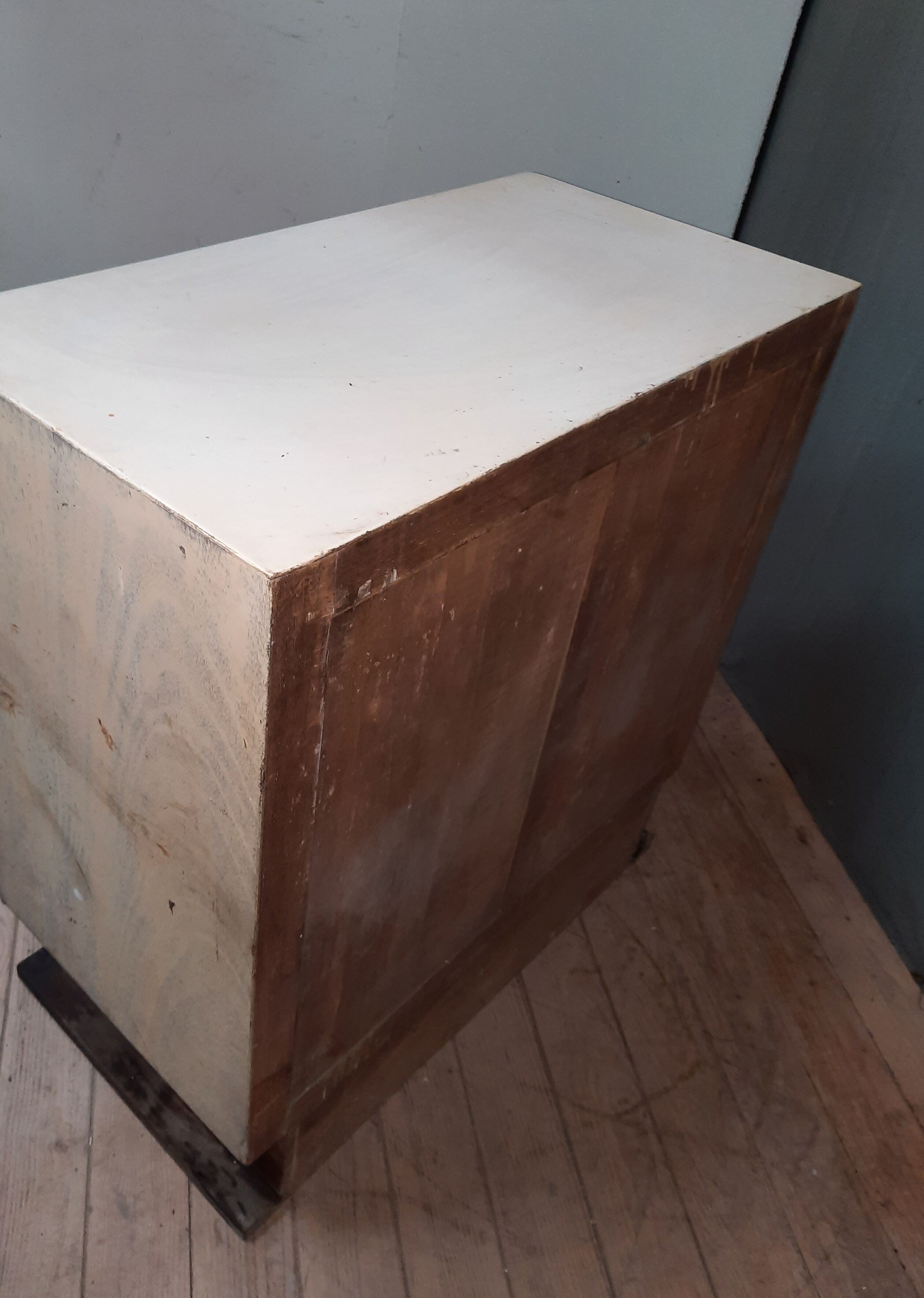 Vintage painted chest of drawers