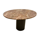 Table basse en marbre rose