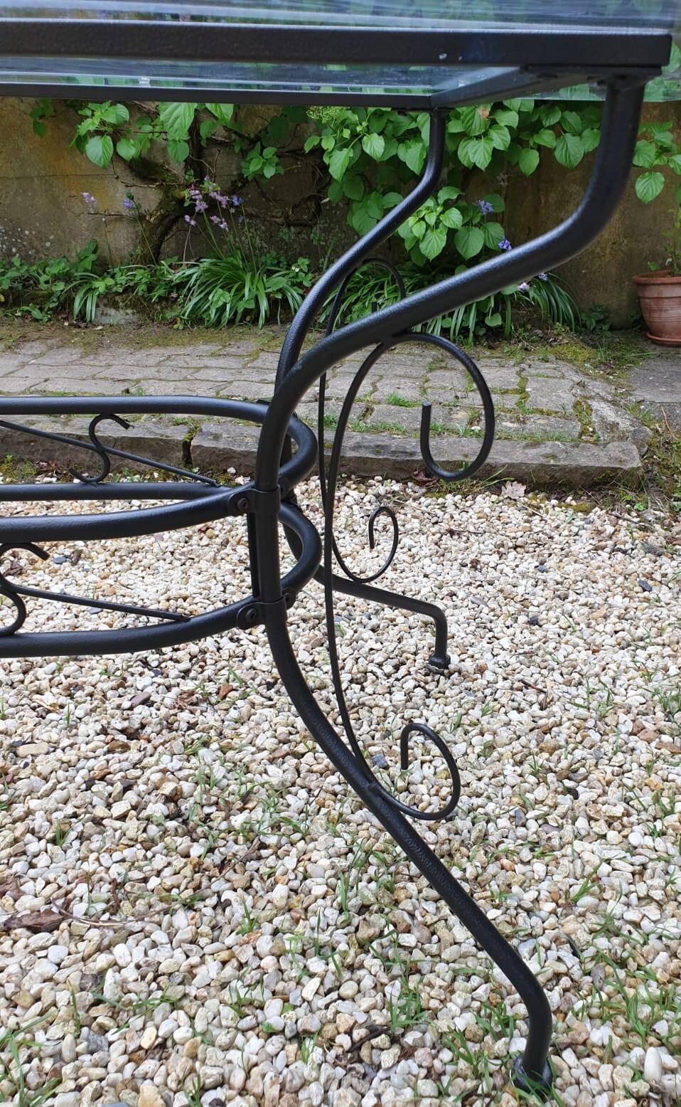 glass top dining room table