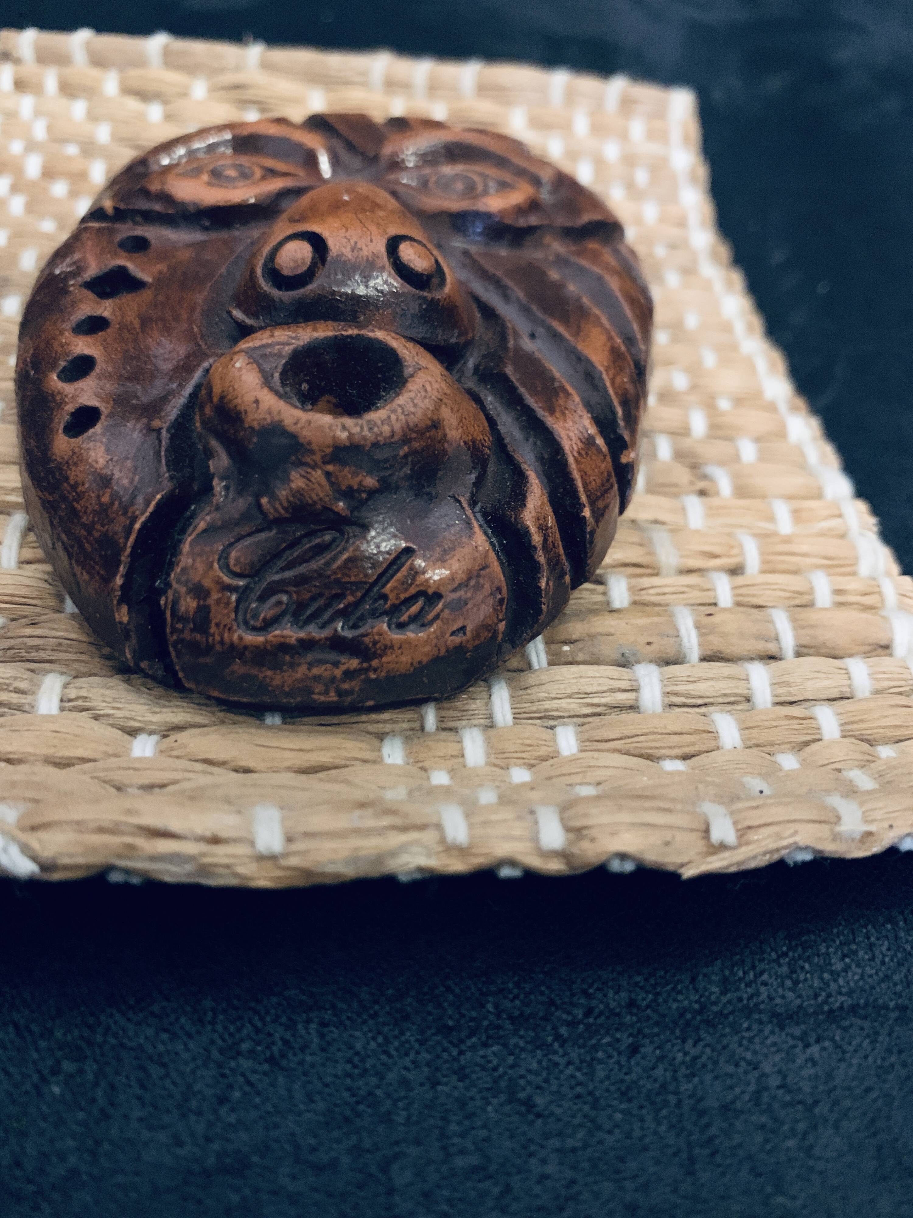 Masque cuba Tainos en terre cuite 13cm cubain ancien vintage sur tissage
