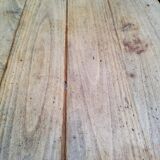 Farm table