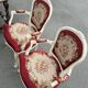 Pair of Louis XV style armchairs - Carved wood and floral upholstery