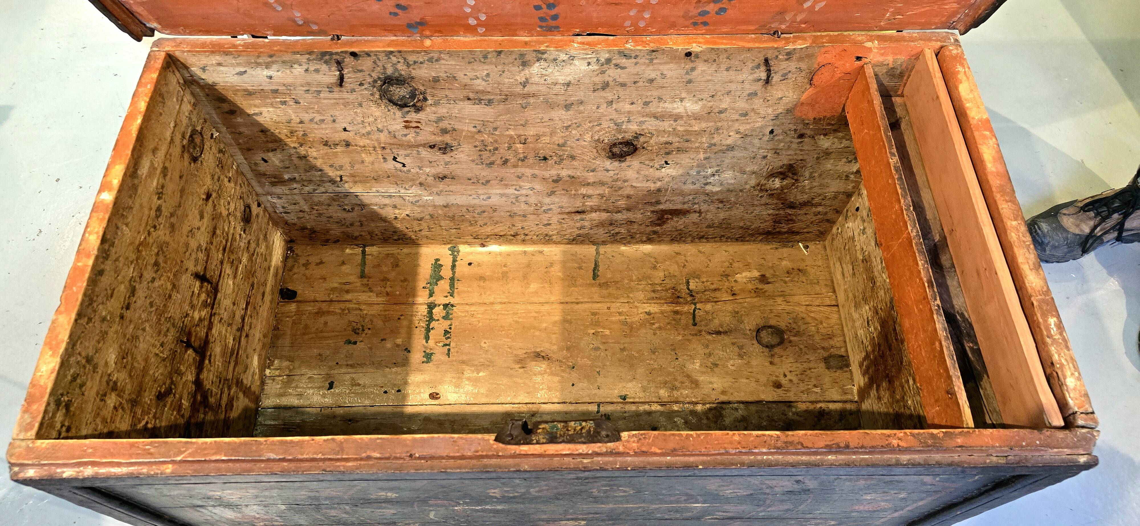 Chest says "SANDOUK" - Tunisia Circa 1900