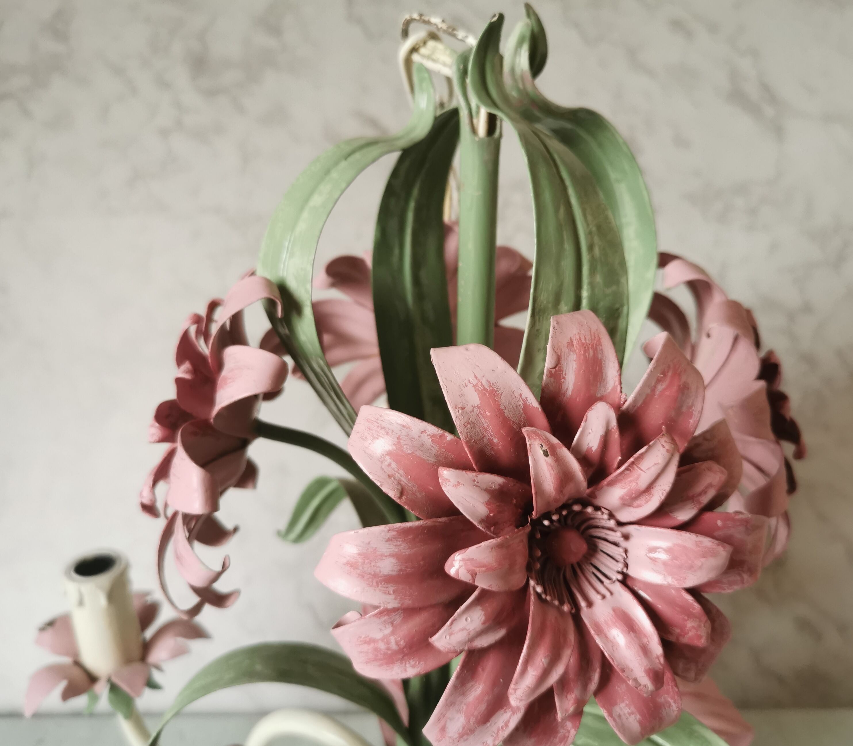 Lustre iron and painted sheet flowers camellias