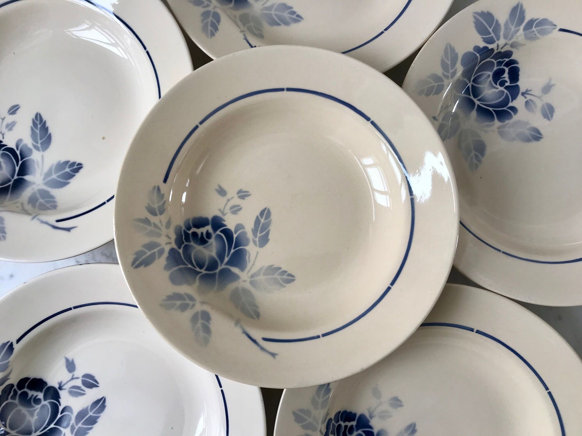 Set of 6 flat plates blue flowers Saint-Amand years 30-40