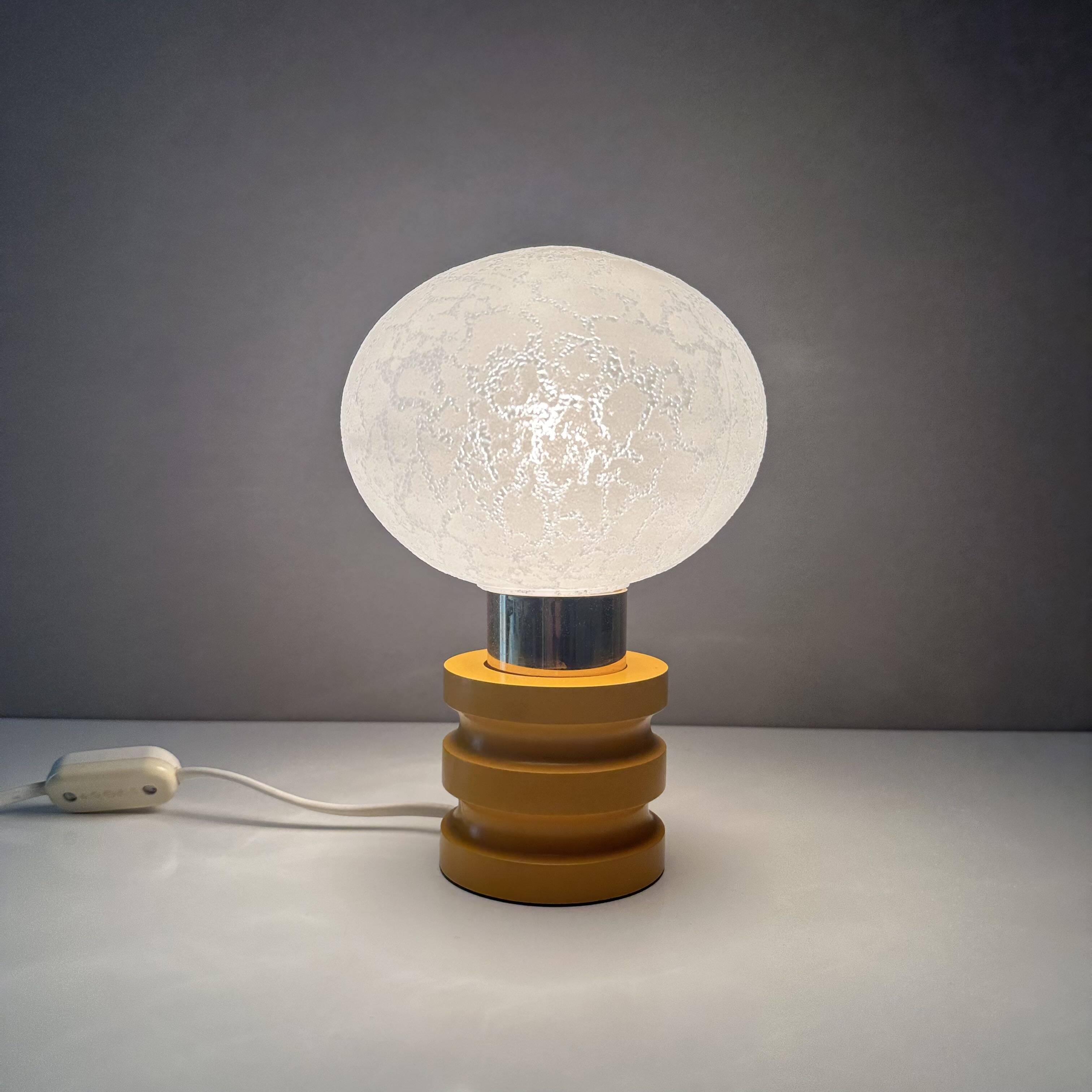 70's table lamp, bedside lamp, small table lamp, vintage interior