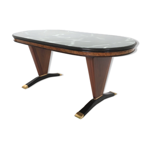 table à manger en bois de forme ovale vintage avec plateau effet marbre vert, Italie