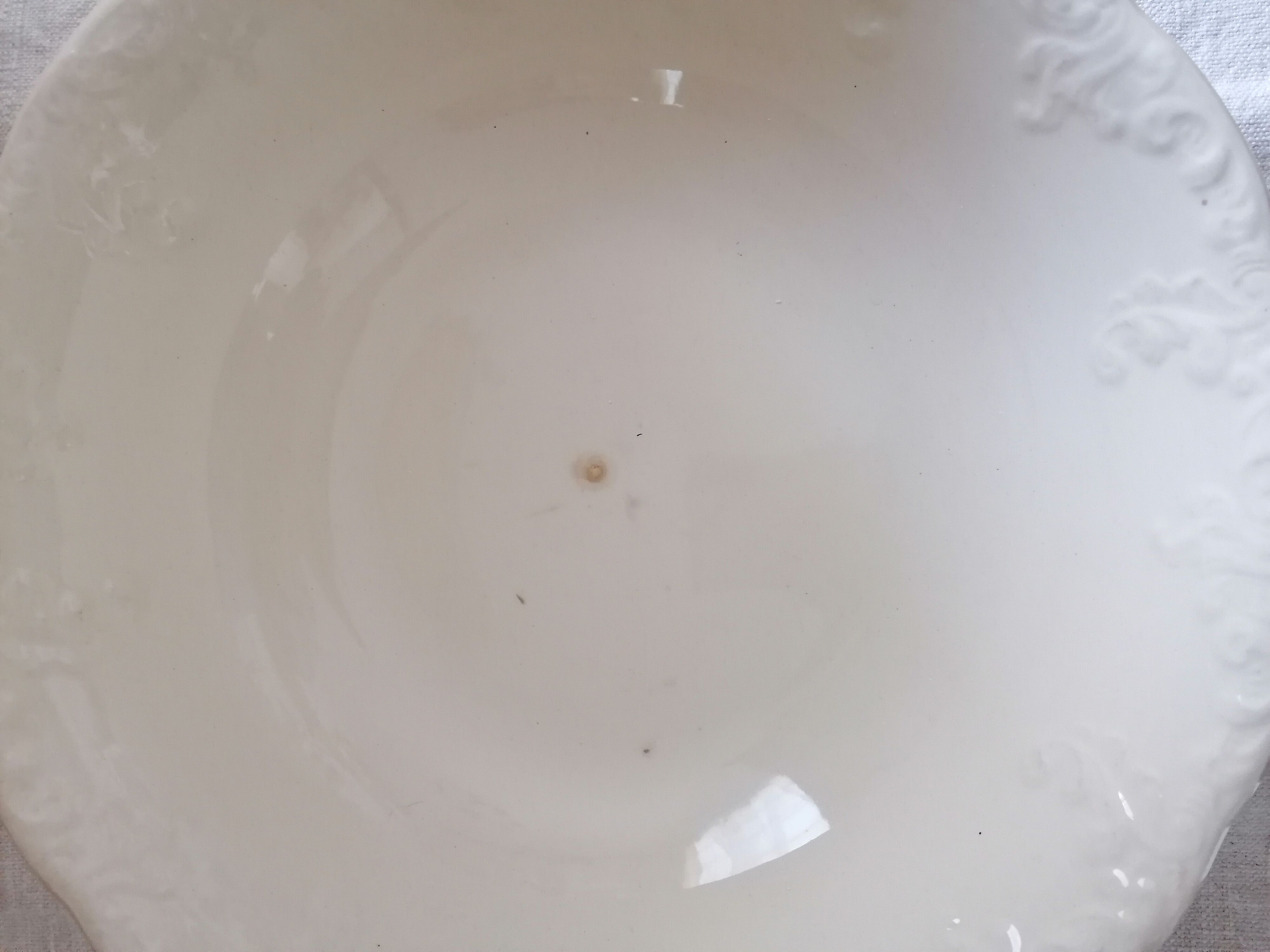 Salad bowl in Belgian earthenware Boch and brothers