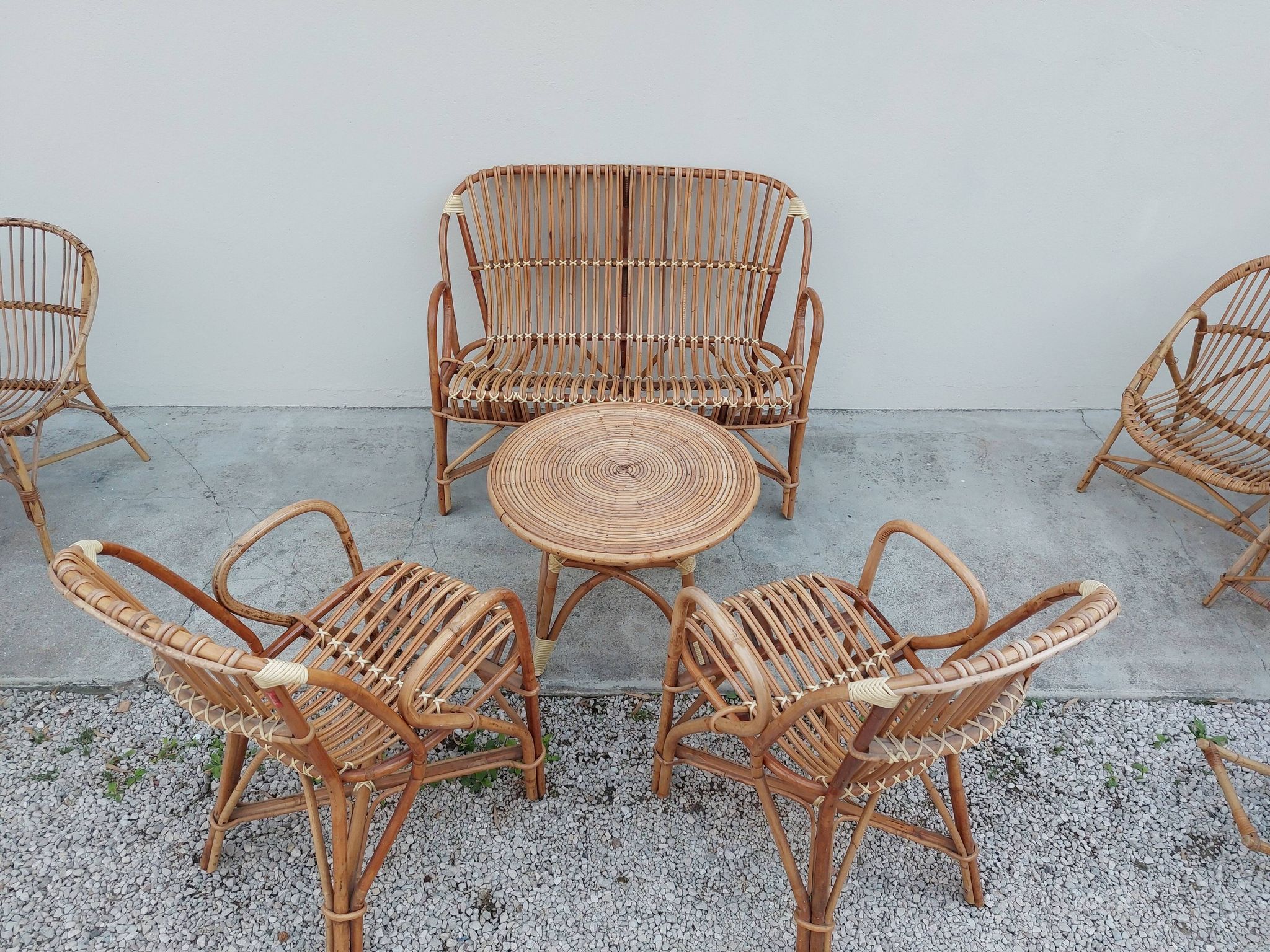 Set bench table and two armchairs in rattan 1950 vintage
