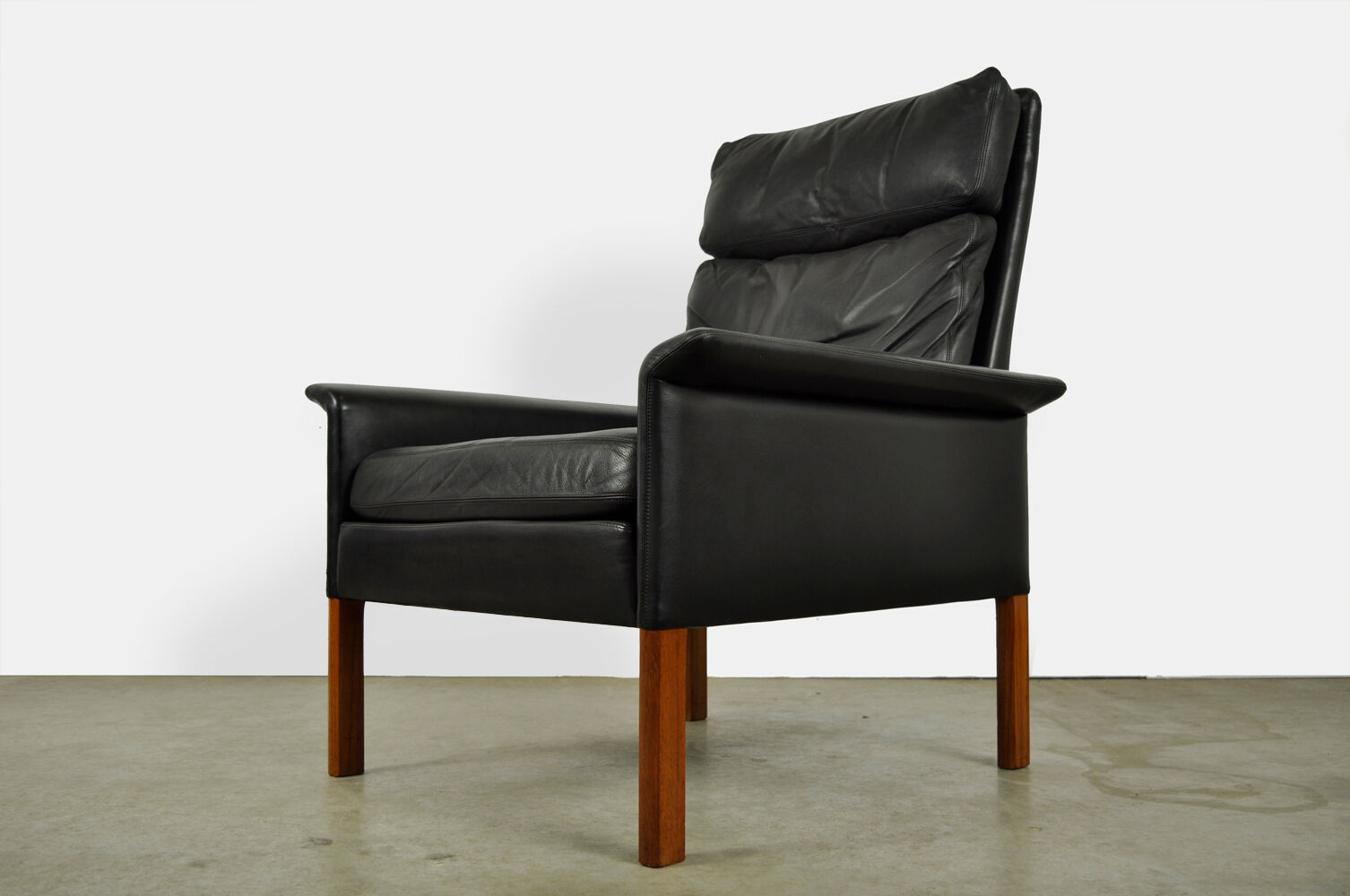 Leather armchair, high model d500 by Hans Olsen for CS Møbler Glostrup Denmark 1960s