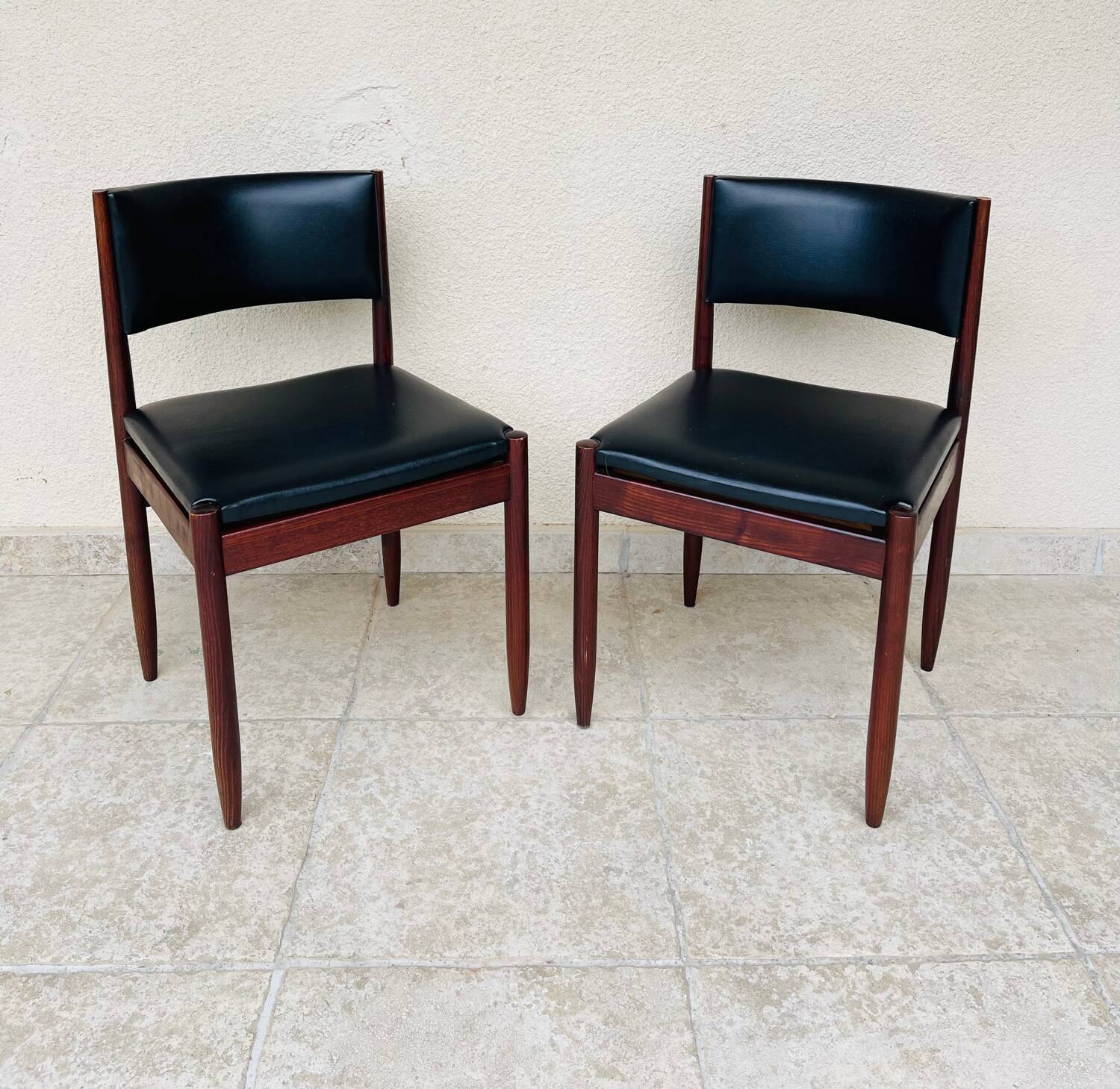 Pair of Scandinavian chairs 1960