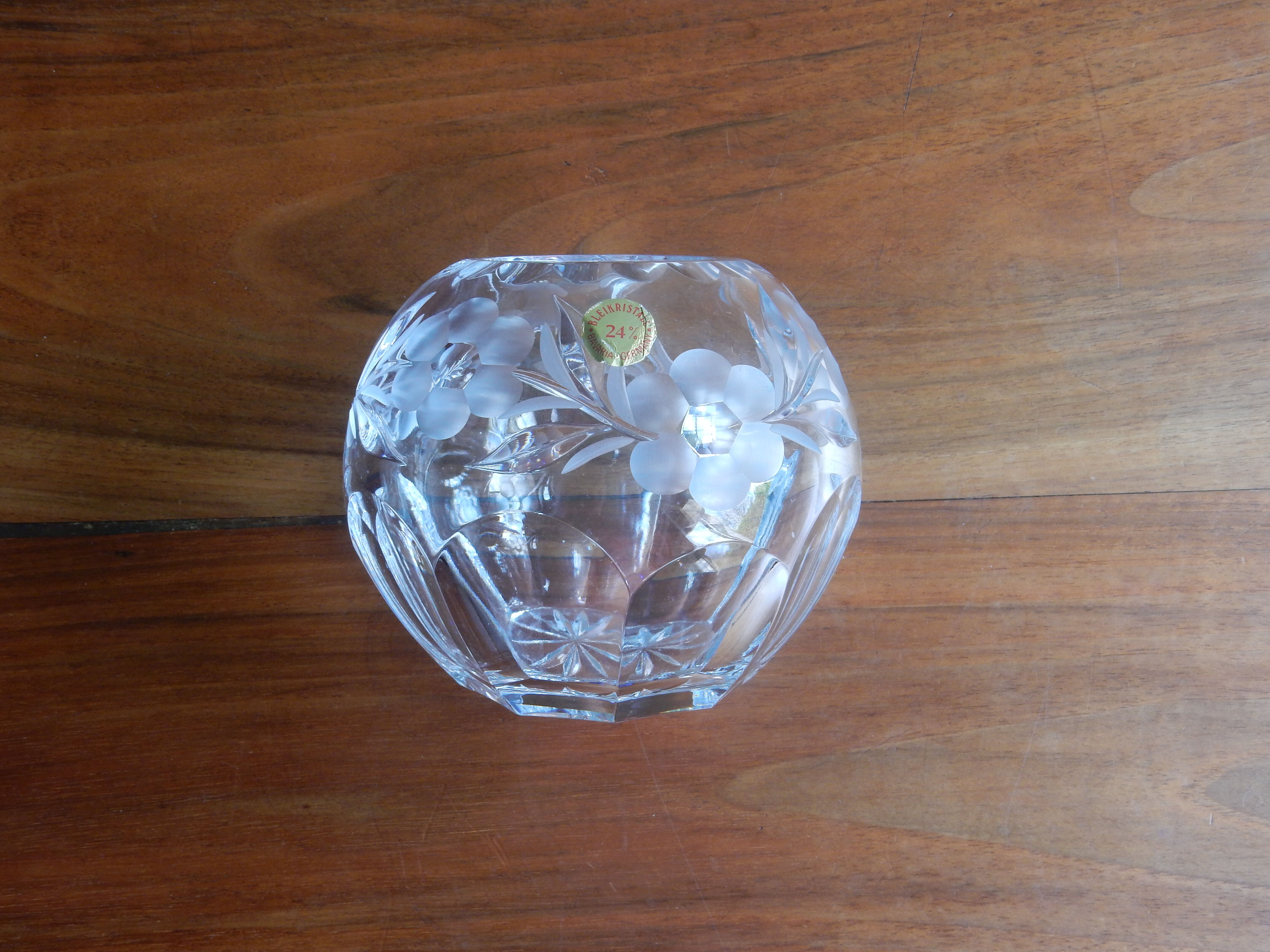 Vase crystal ball, Bavaria
