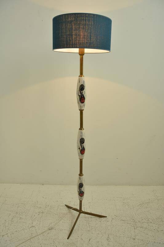 Lampadaire vintage, datant des années 60.