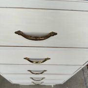 Vintage chiffonier
