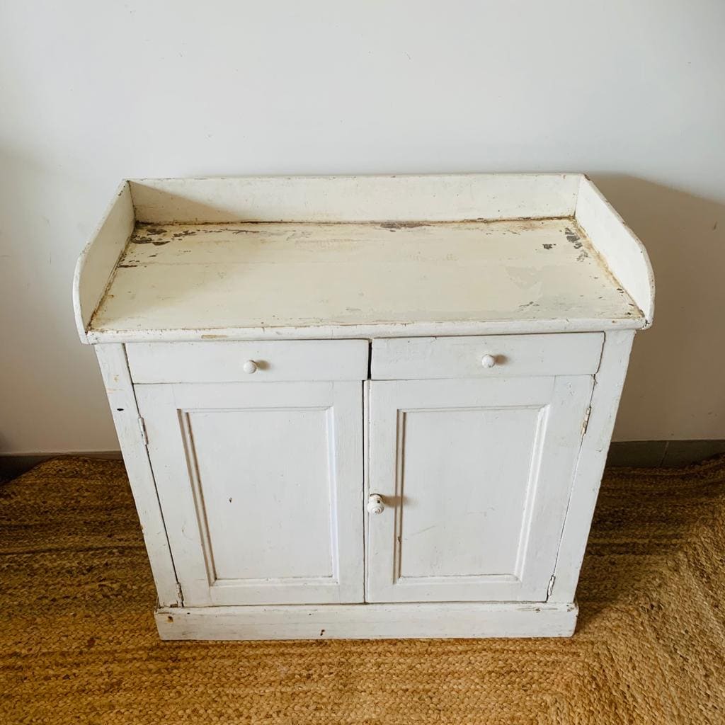 White Parisian buffet