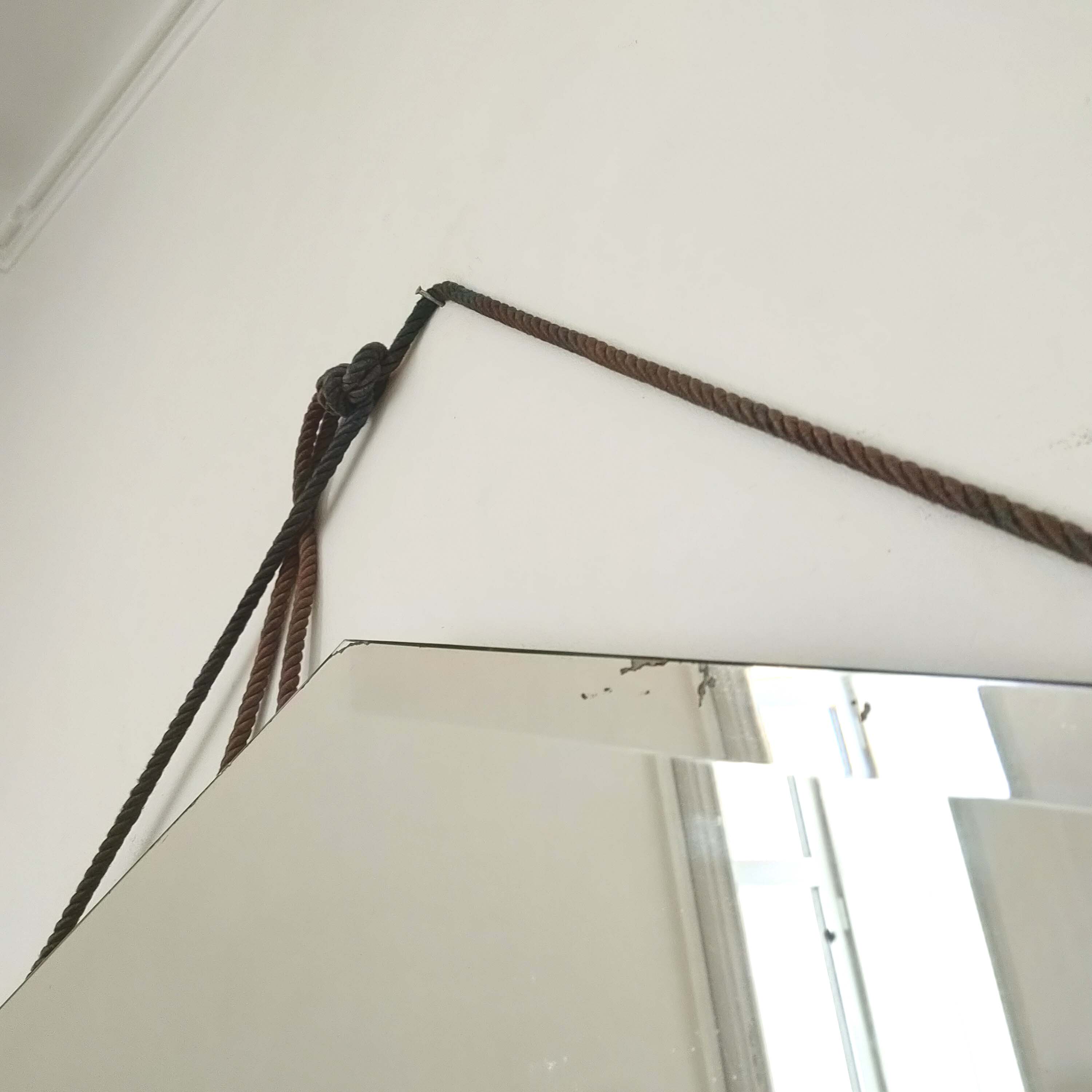 Beveled mirror diamond art deco