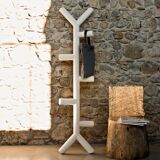 Serralunga brand Ramo coat holder