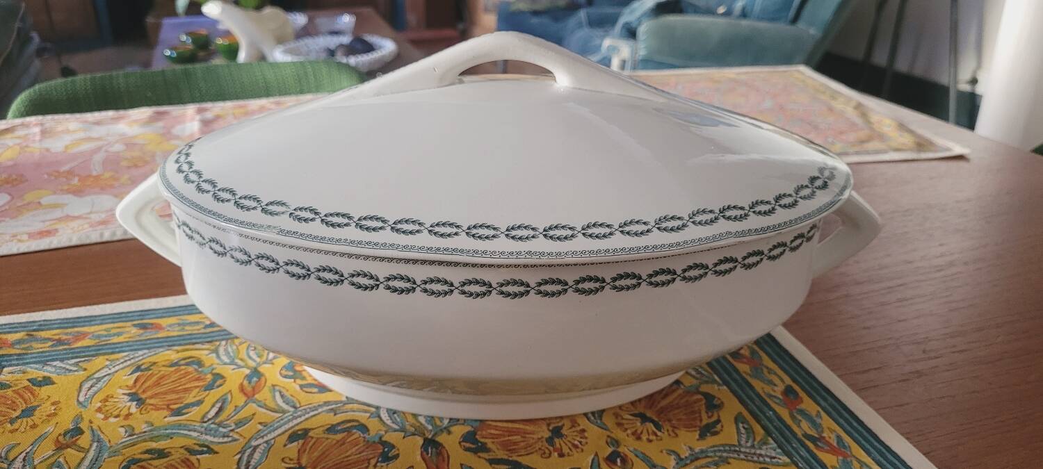 Sarreguemines iron earth soup tureen