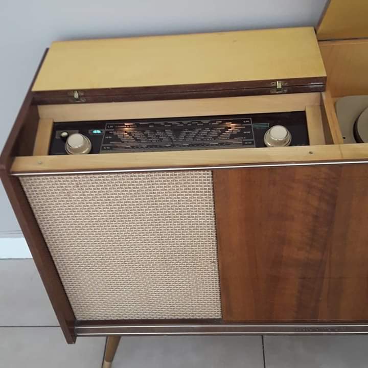 Hifi vintage Telefunken furniture
