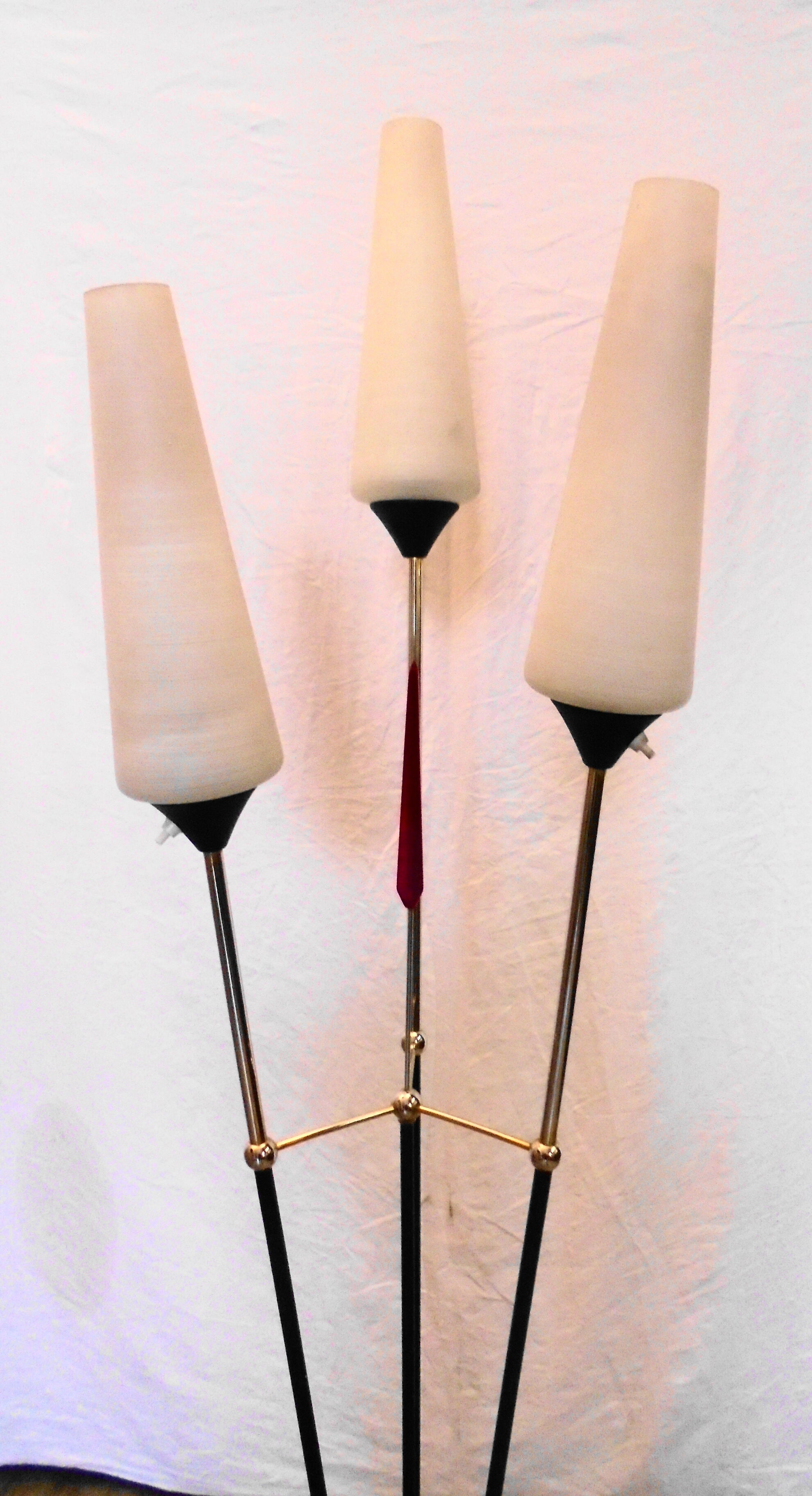 3-arm lamppost from the 1950s