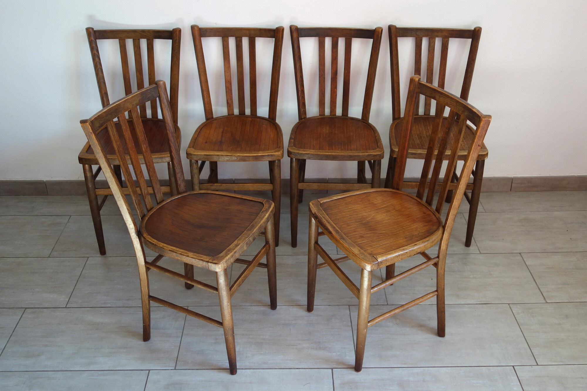 Suite 6 chaises de bistrot Luterma