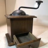 Coffee grinding machine