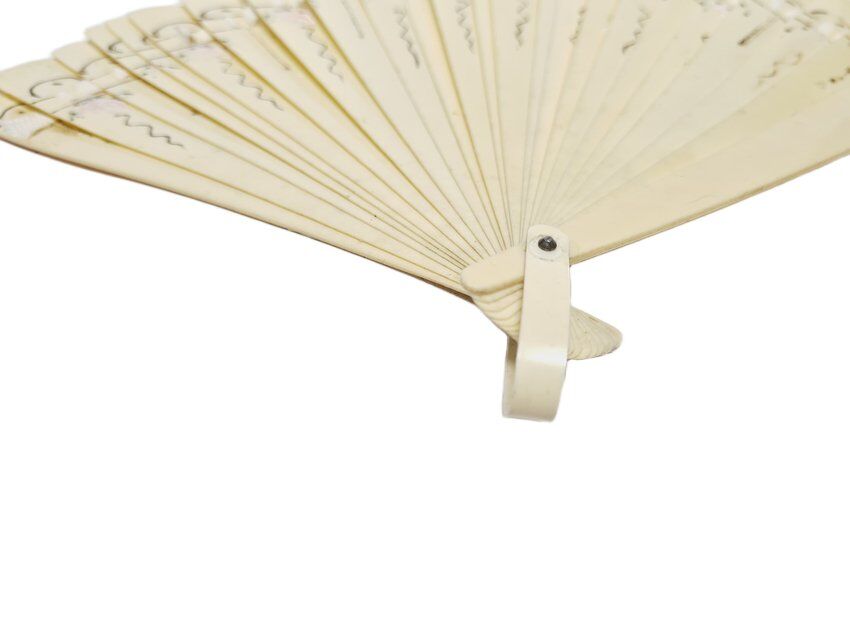 Art Nouveau Polish celluloid fan, 1900s