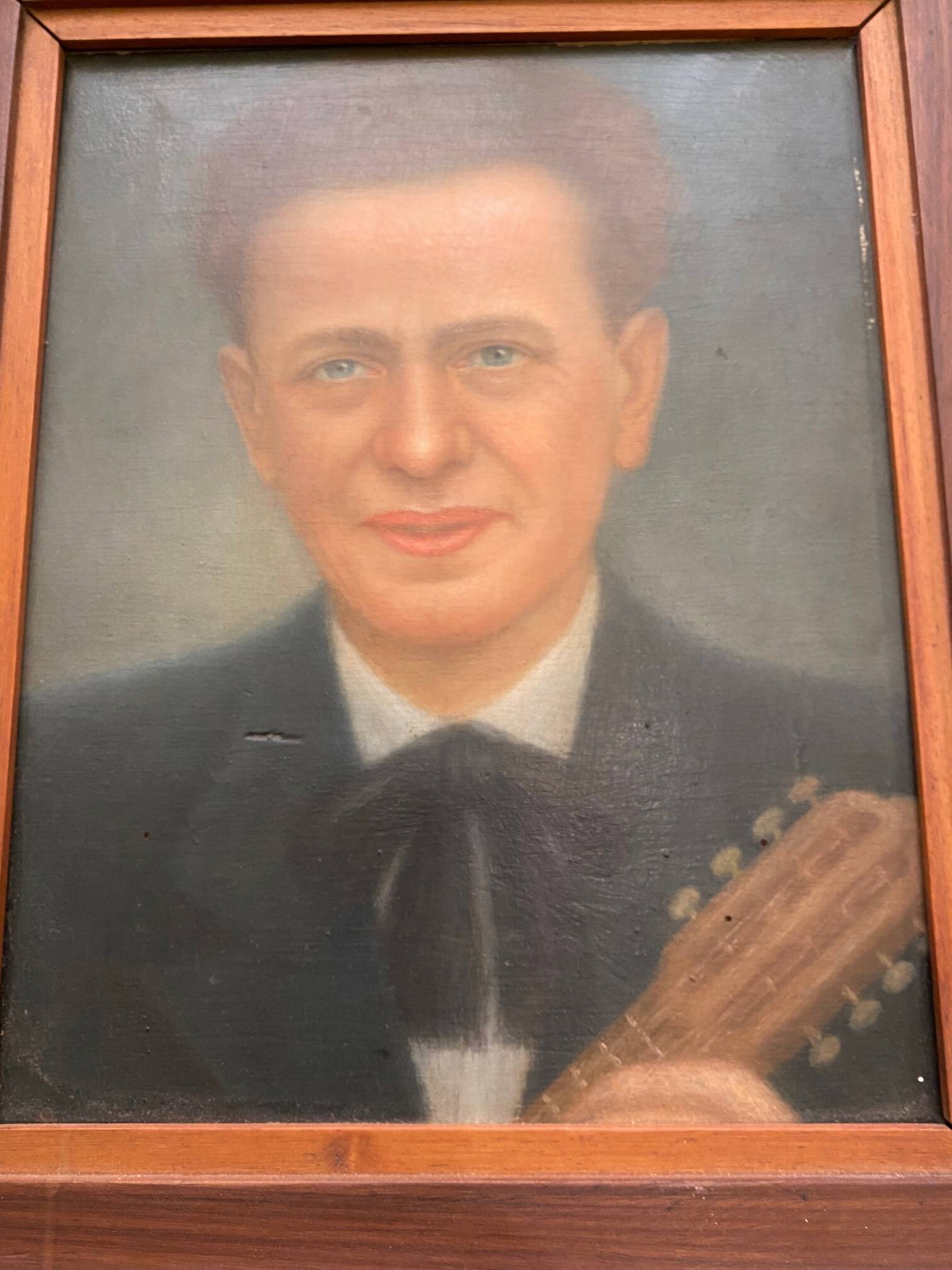 PORTRAIT OF A MAN AND HIS GUITAR OIL PAINTING 1940S