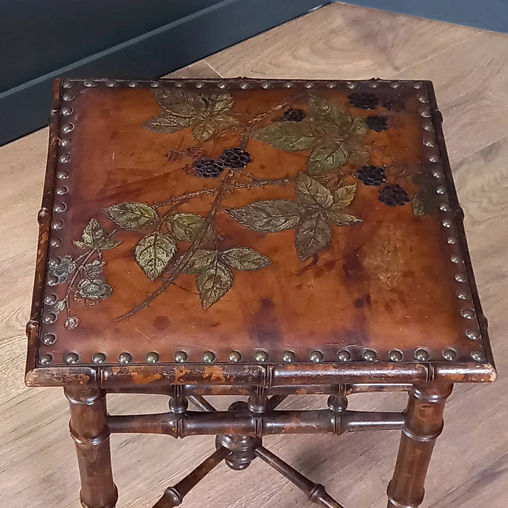 Tabouret Jugendstil par George Hulbe
