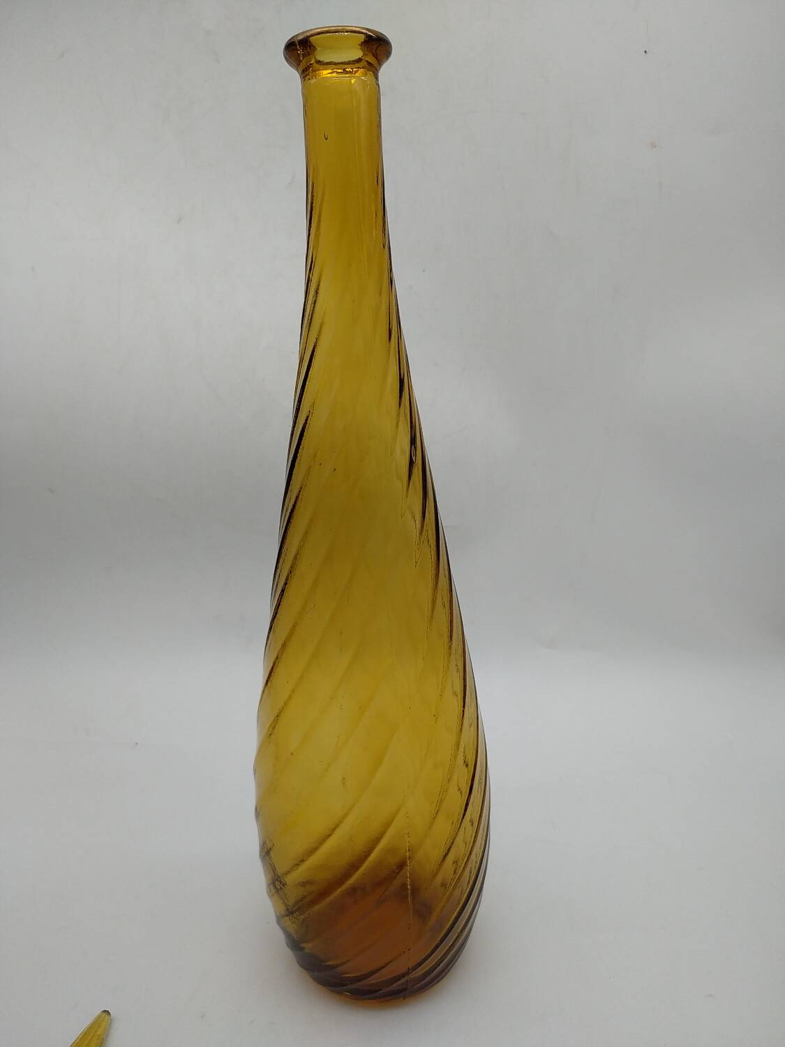 Empoli carafe. 50s. Amber.