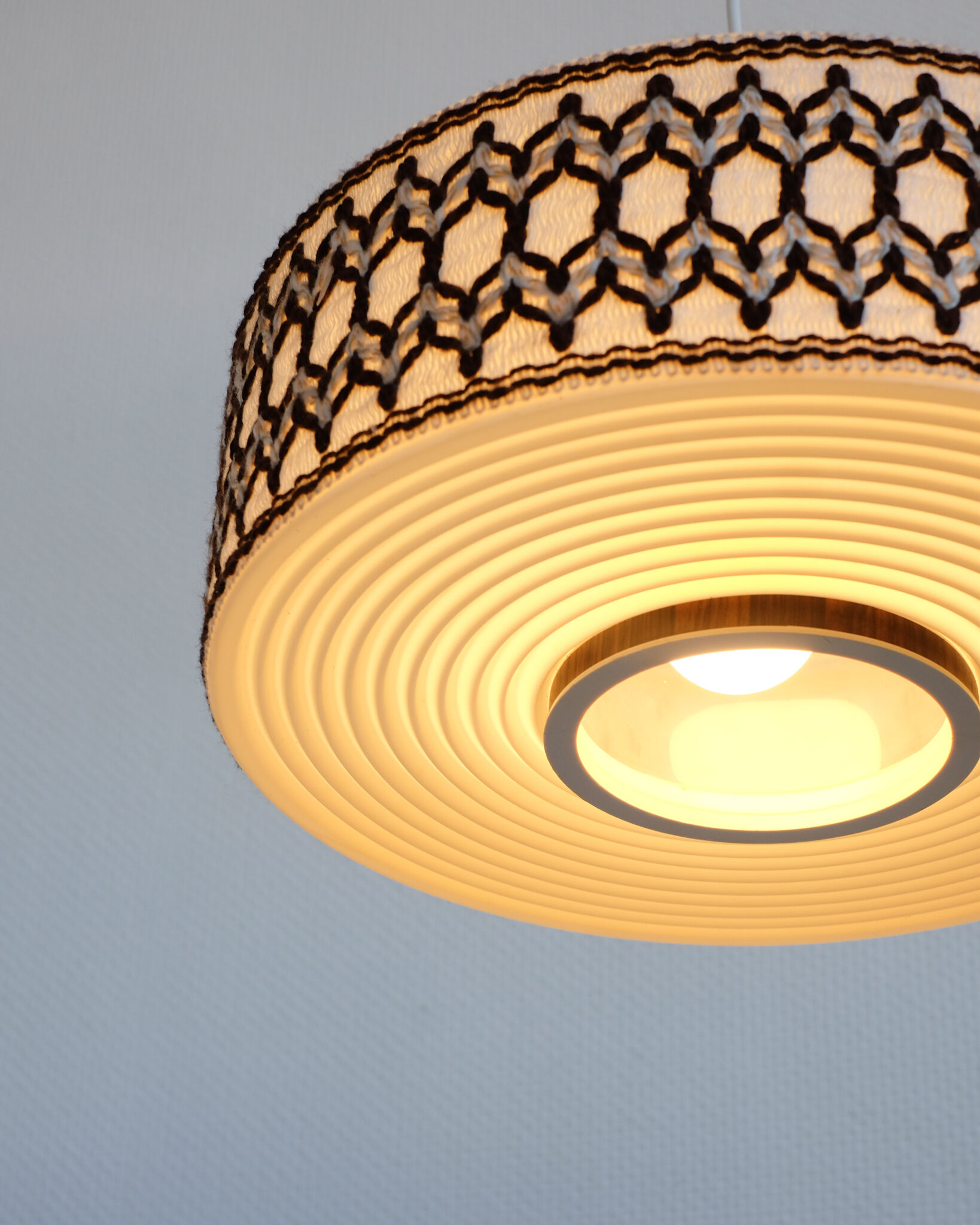 Vintage suspension in pvc, fabric and wool