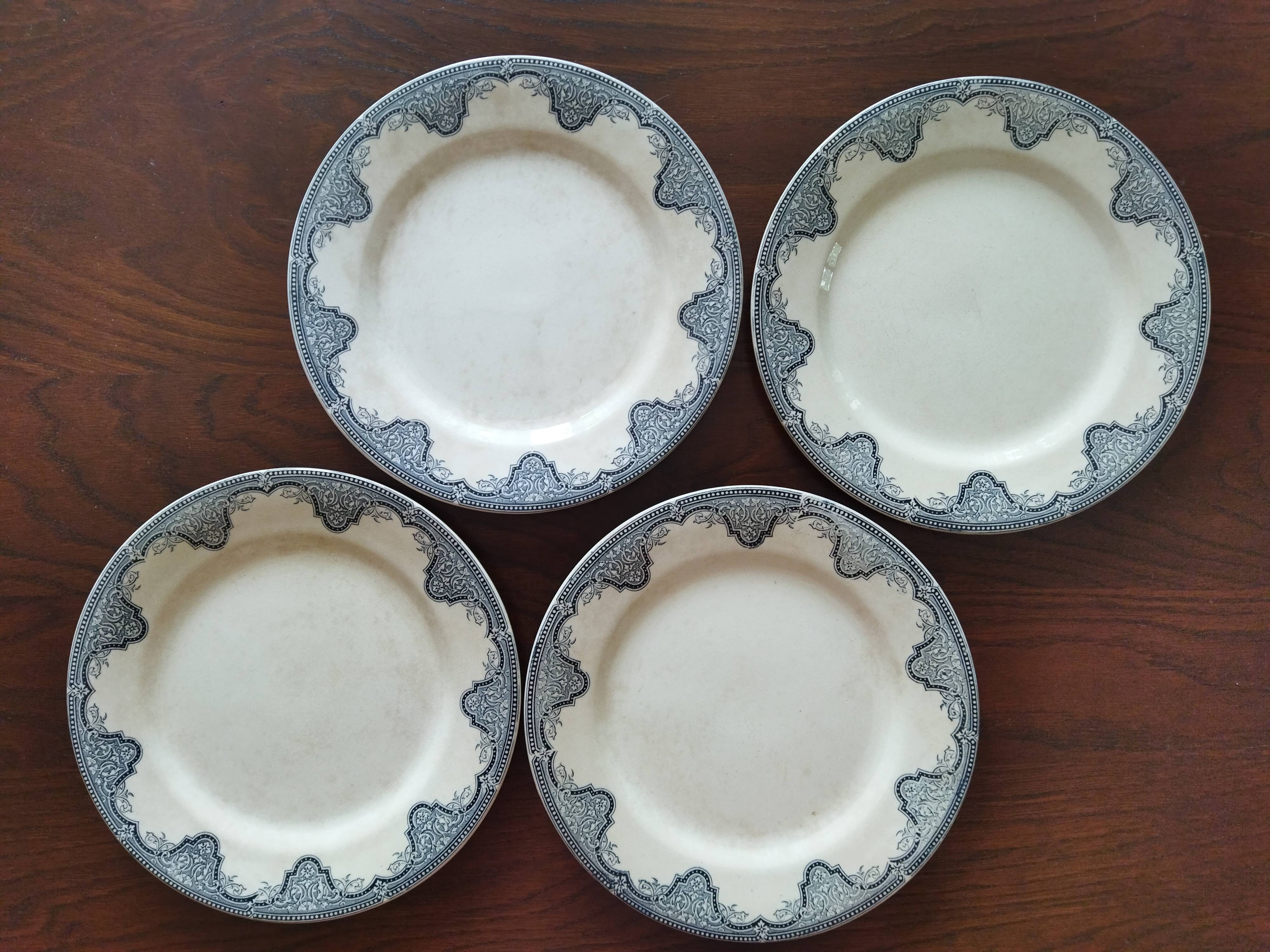 8 flat plates iron earth Salins, model Céline