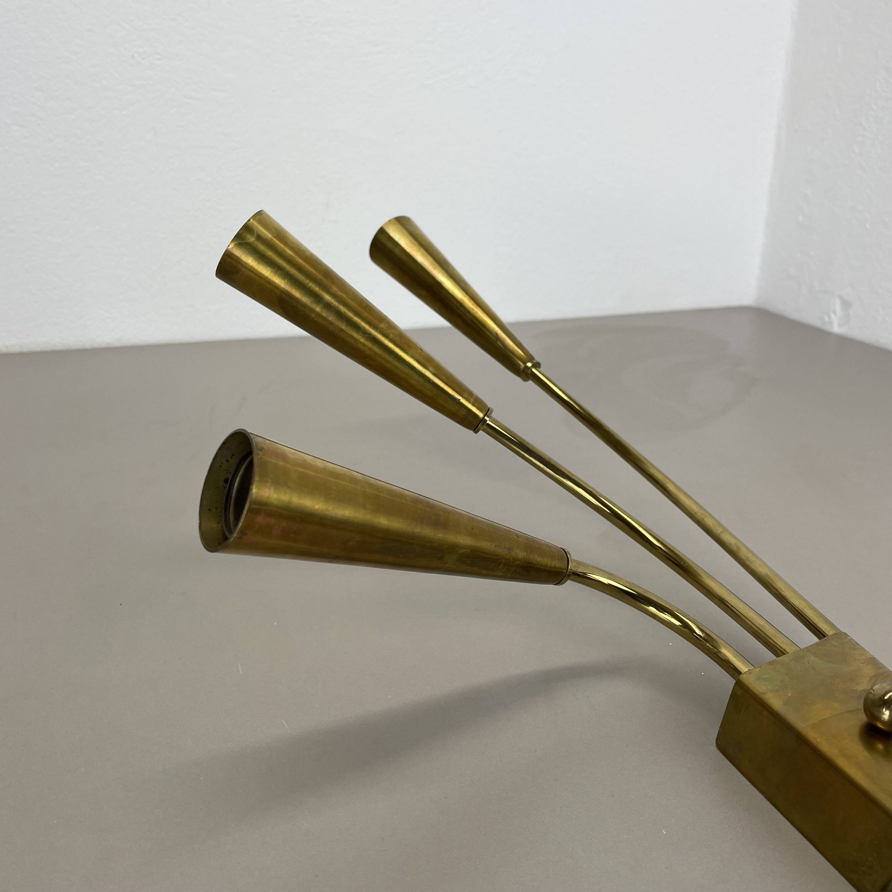 rare minimalist 53cm Brass Stilnovo Style Theatre Wall Light Sconce, Italy 1950s