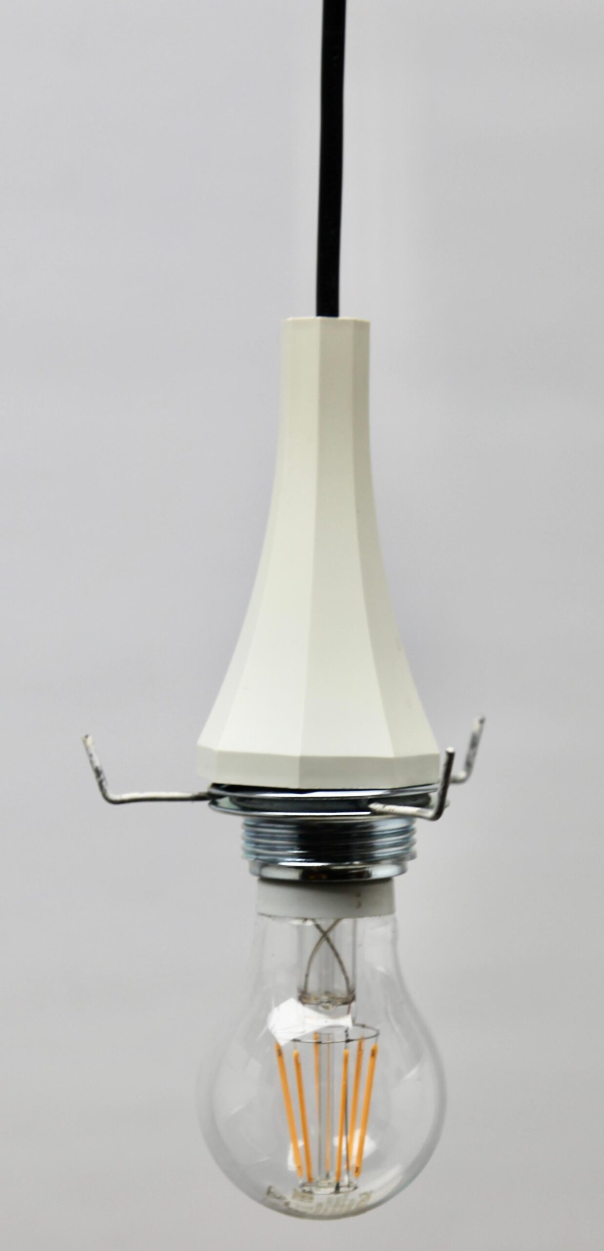 Suspension scandinave avec abat-jour optique en acrylique