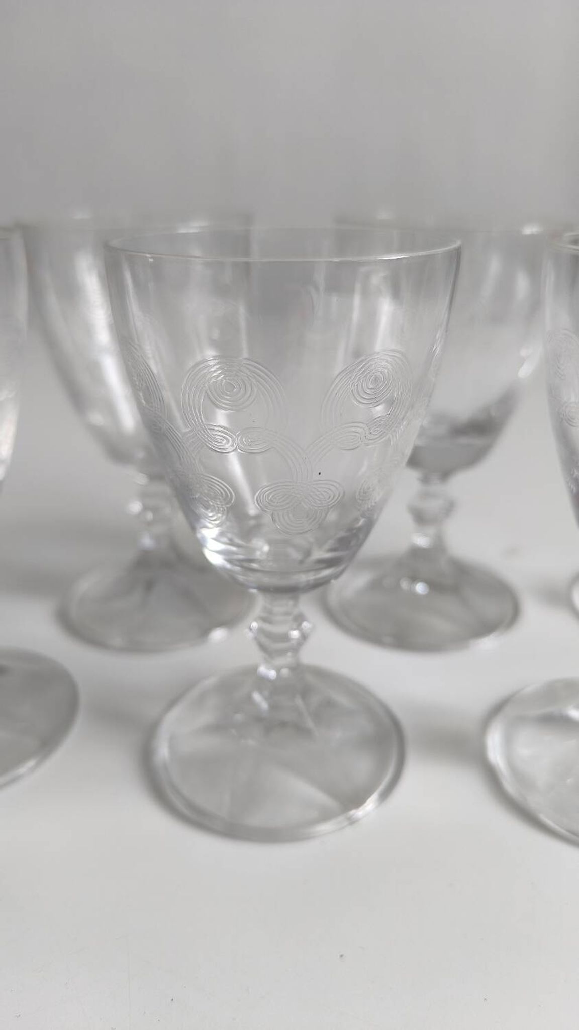 Set of 6 crystal wine glasses