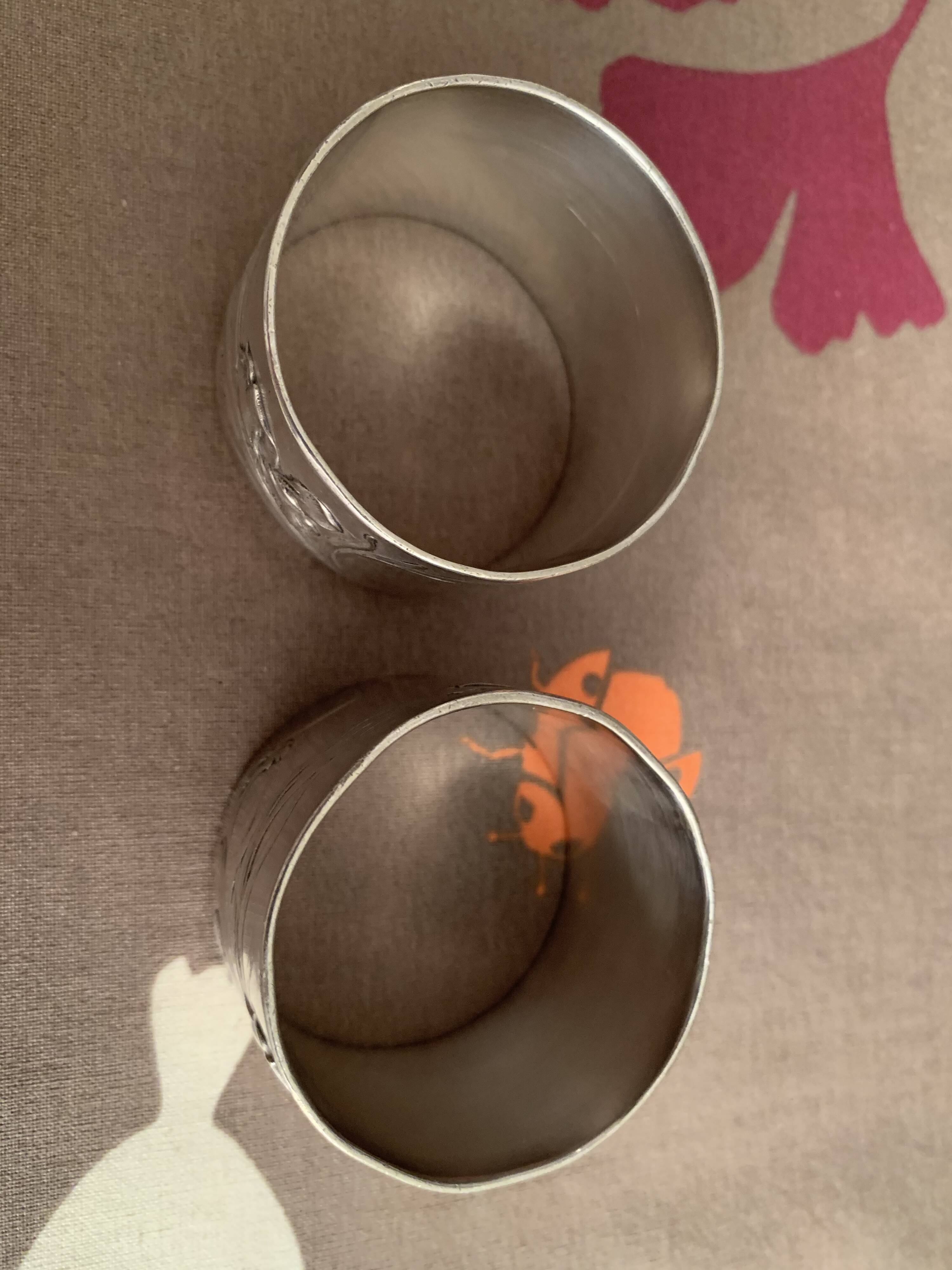 2 Art nouveau silver metal towel rings