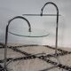Paire de petite tables d'appoint design des années 70