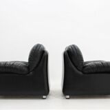 Sormani black leather vintage armchairs 1970s