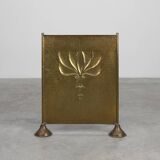 Écran de cheminée en cuivre martelé Art Déco élégant, France années 1920