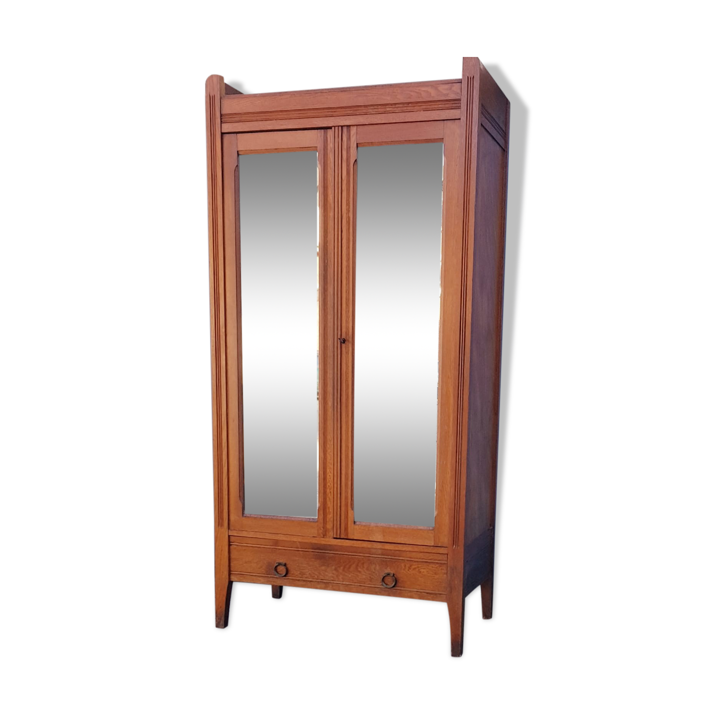Armoire ancienne en chêne