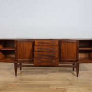 Buffet Mid-Century Modern par Victor Wilkins pour G-Plan, années 1960.