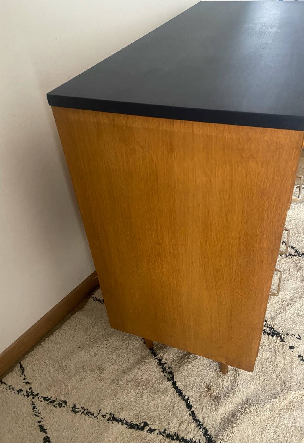 Vintage chest of drawers