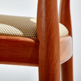 Chaise de salle à manger en teck massif par Niels Koefoed pour Koefoeds Hornslet mk9828