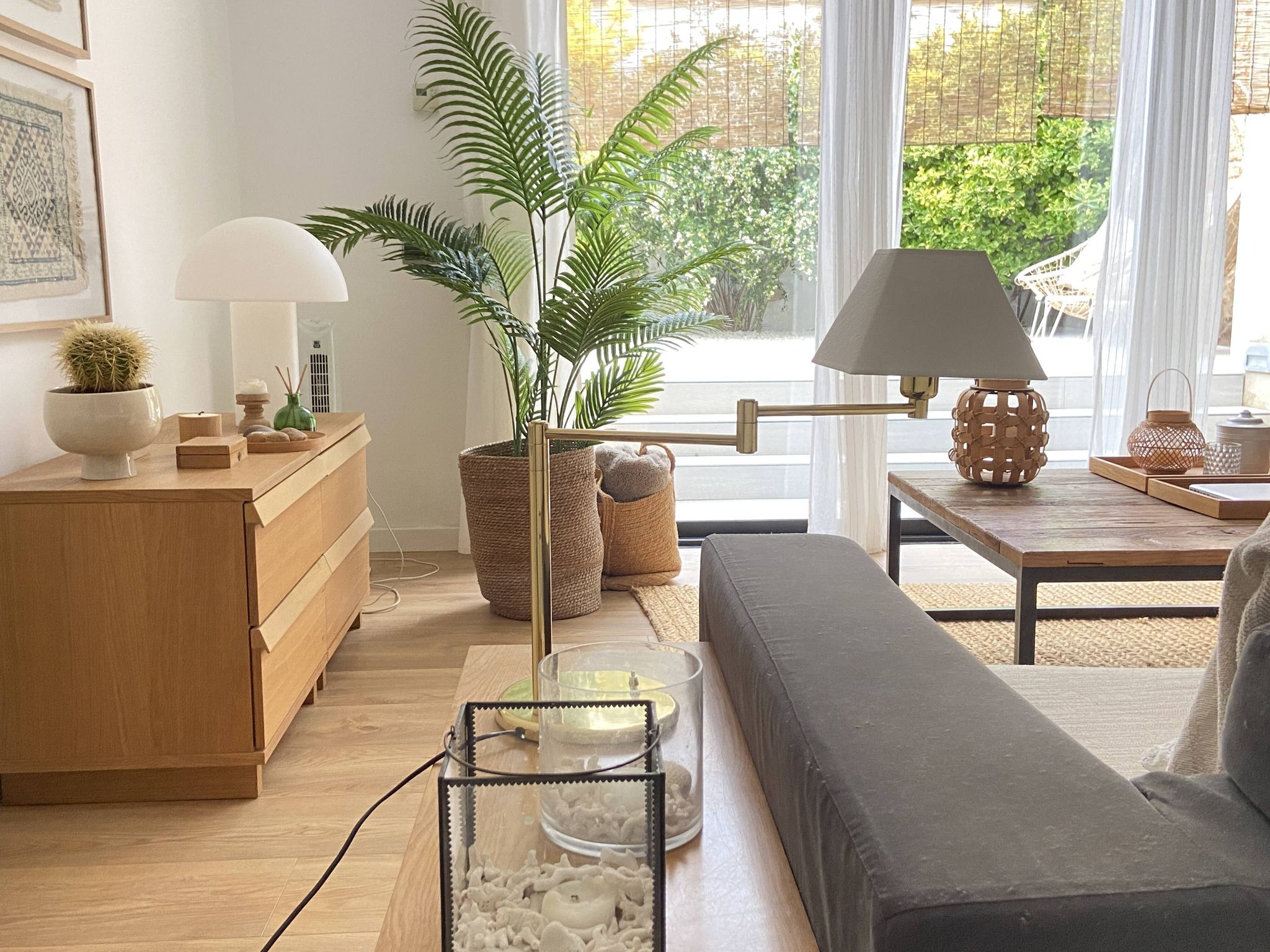 Vibia Swing table lamp