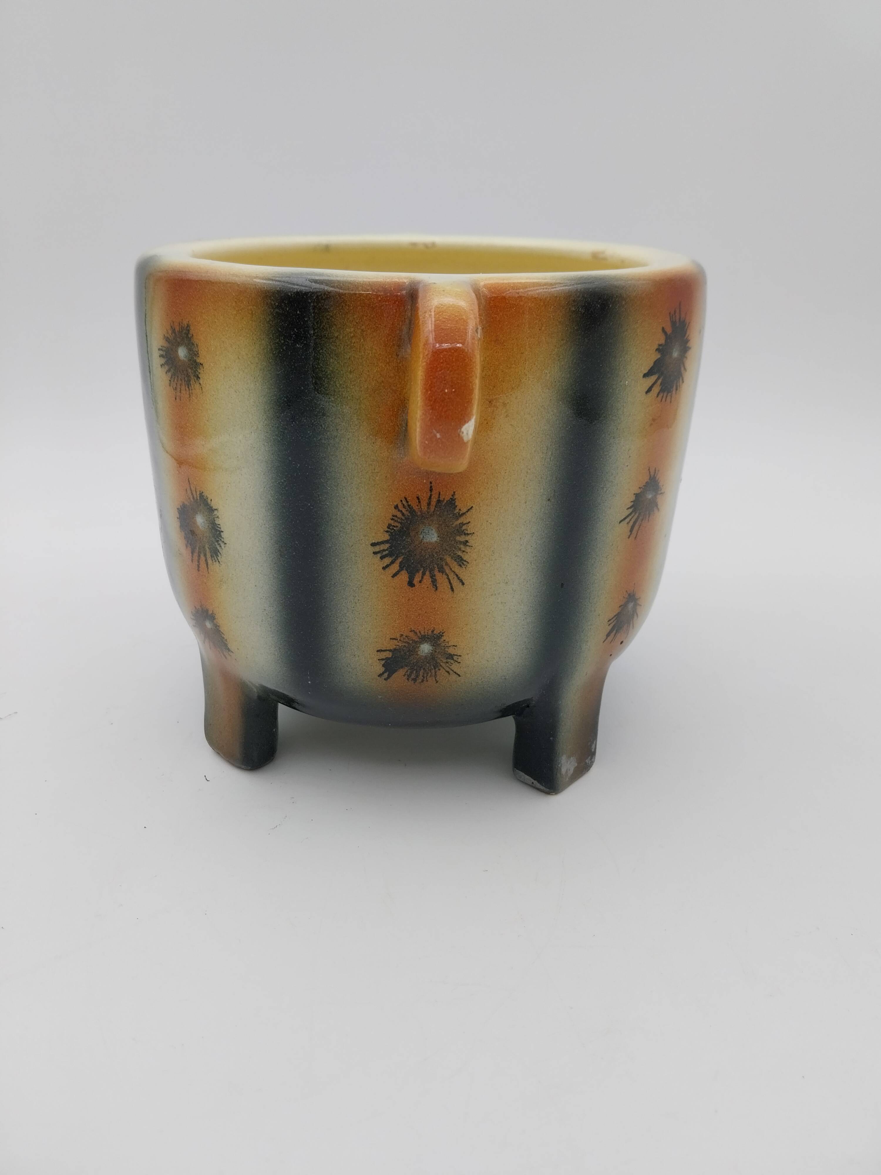 Accolay signed pot cover